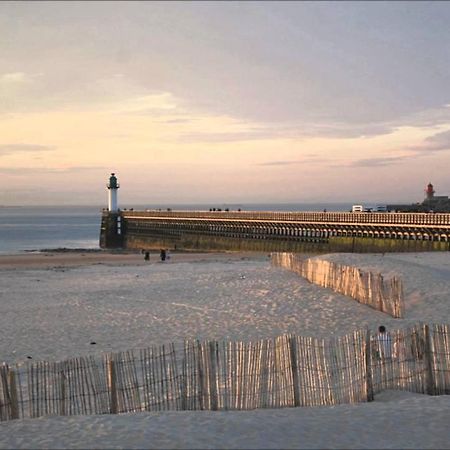 Le Vinci Calais Exterior foto