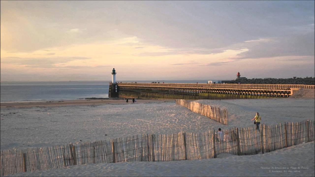 Le Vinci Calais Exterior foto